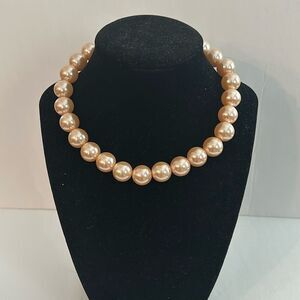 NWOT Joan Rivers Short Light Pink Pearls Necklace